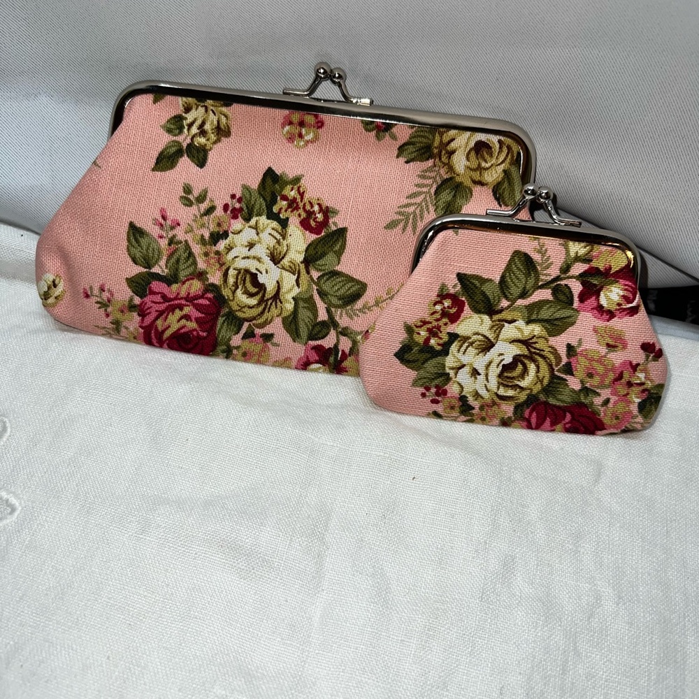 Floral Pink Clutch Set